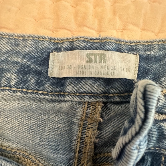 Stradivarius Blue Straight Leg Jeans - Picture 2 of 7